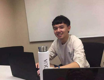 【美研案例】美本生DIY申请遭全拒,Gap Year逆风翻盘跻身顶尖商学院