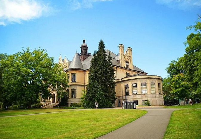 美国华盛顿大学留学申请条件