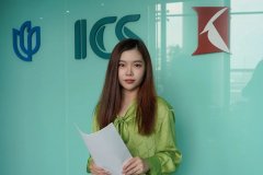 峰越教育研究生申请首席顾问受邀参与上海电视台外语频道节目录制：研究生留
