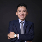 周长展Charlie 首席顾问